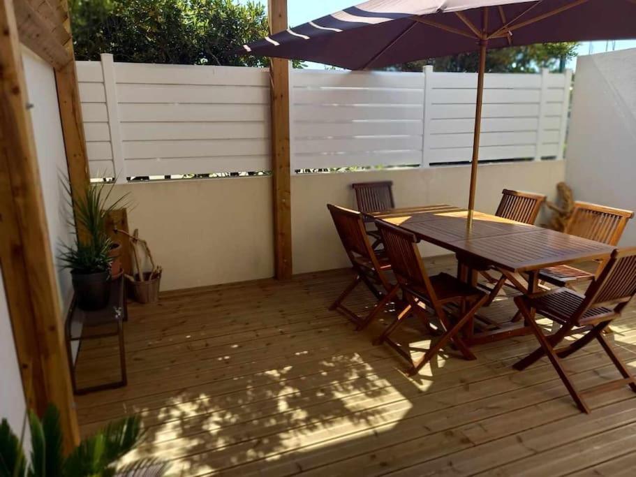 Appartement 100 M2 Terrasse Piscine Gruissan Kültér fotó